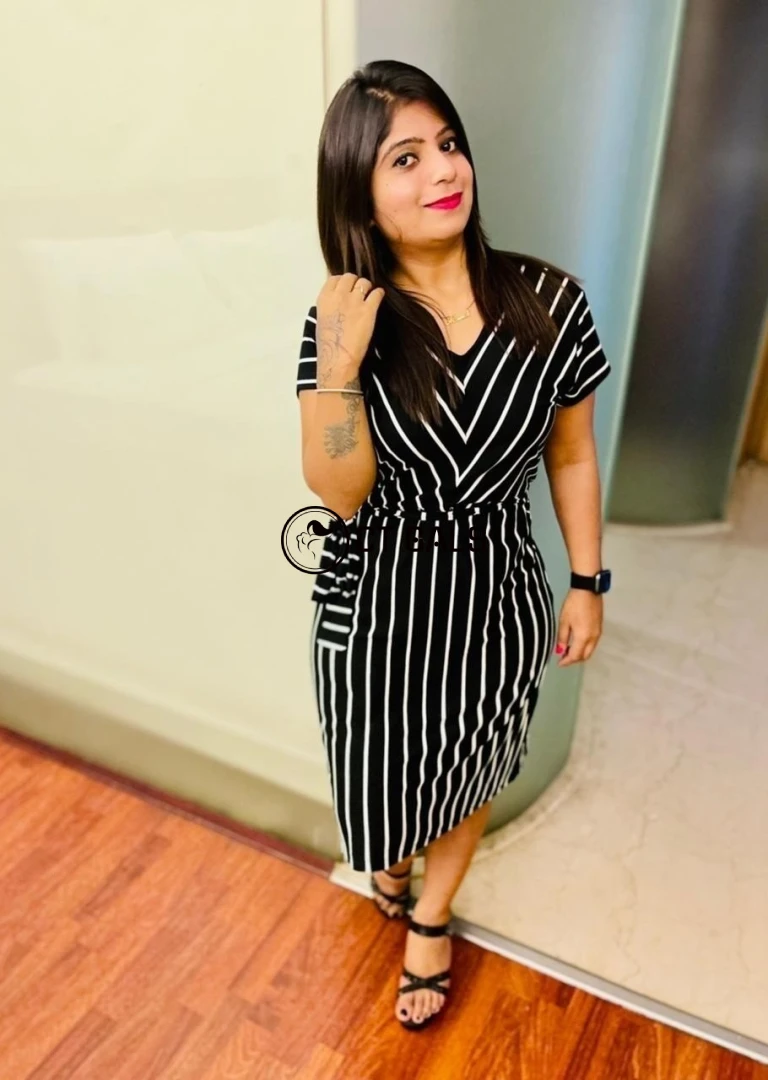 Riya Sharma-2