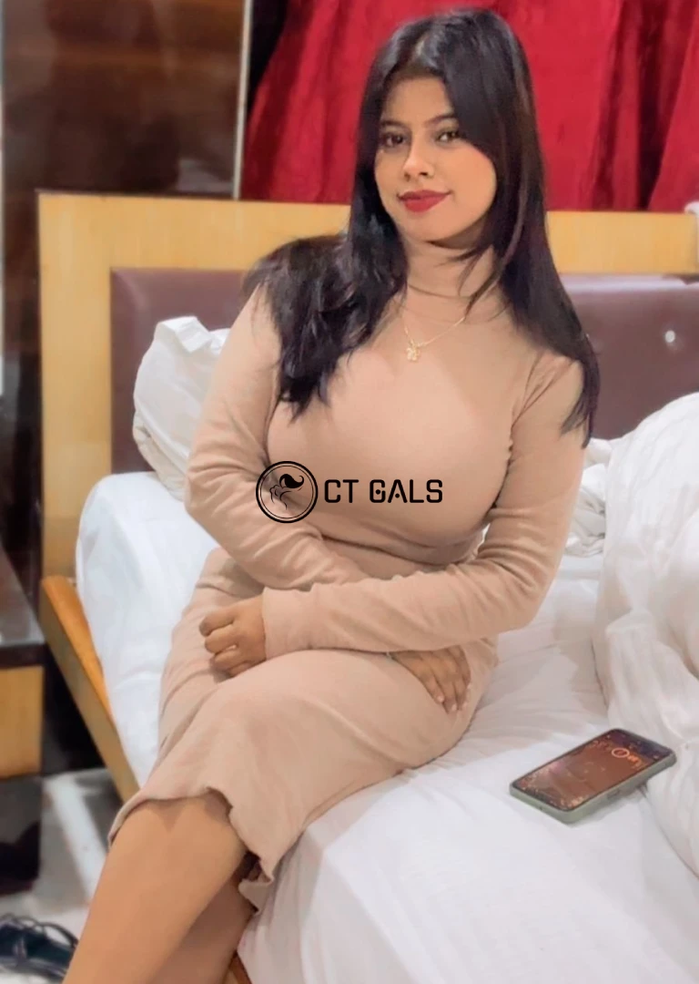 Nisha Sharma-1
