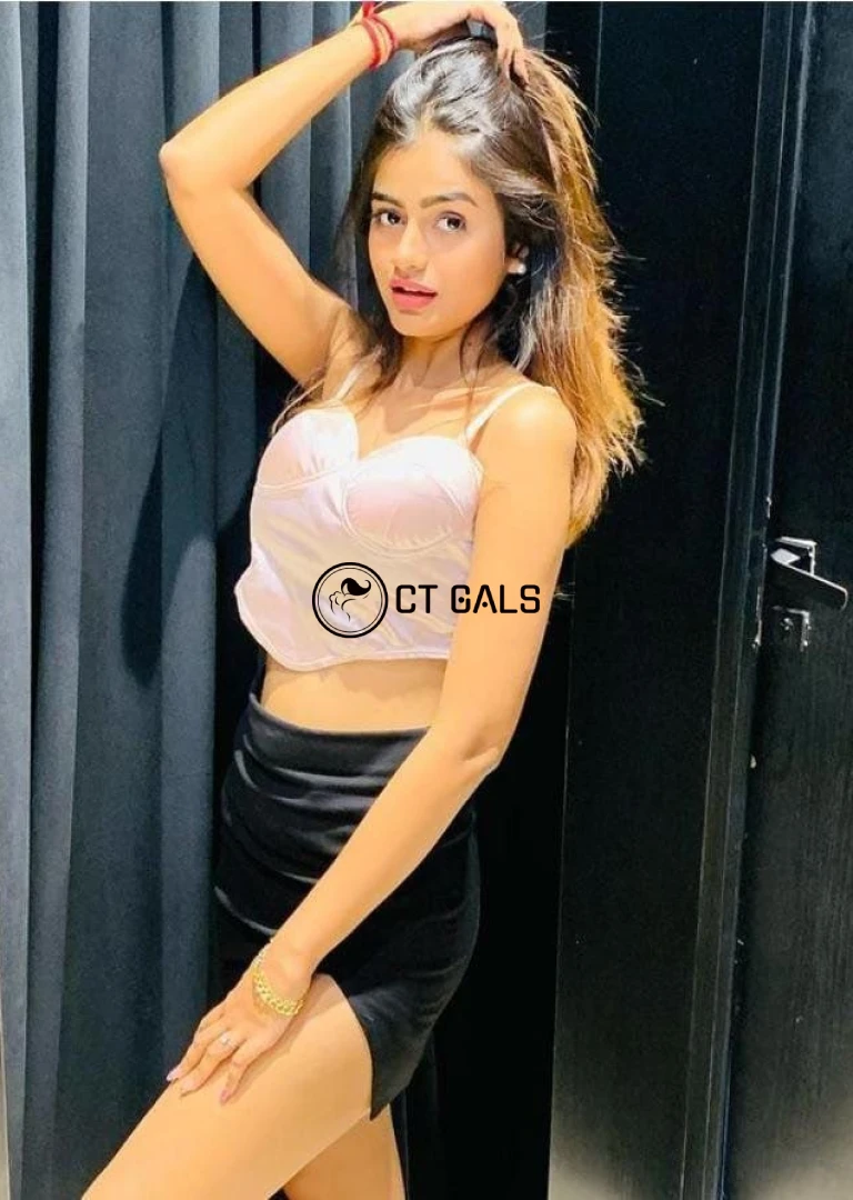 Nisha Sharma-1