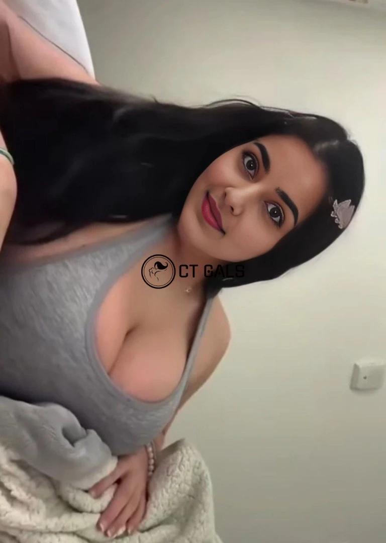 Anisha Escort-4